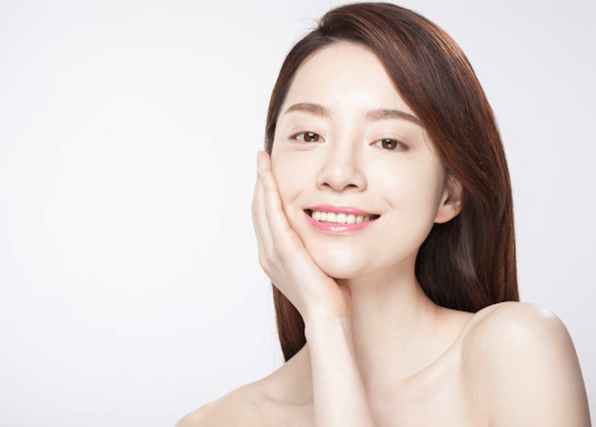 Cách Chăm Sóc Da Mặt Trắng Mịn Tại Nhà